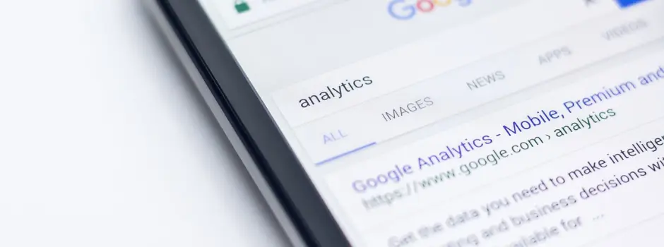 Feature Image - Best Google Analytics Alternatives